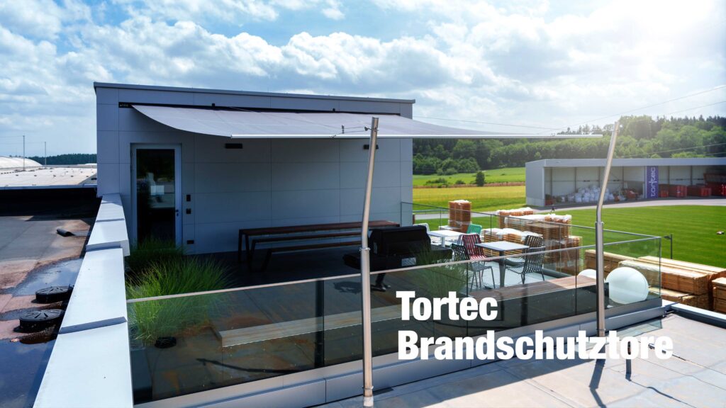 Effizient beschattete Außenbereiche bei TORTEC 3 Außenbereiche beschattet