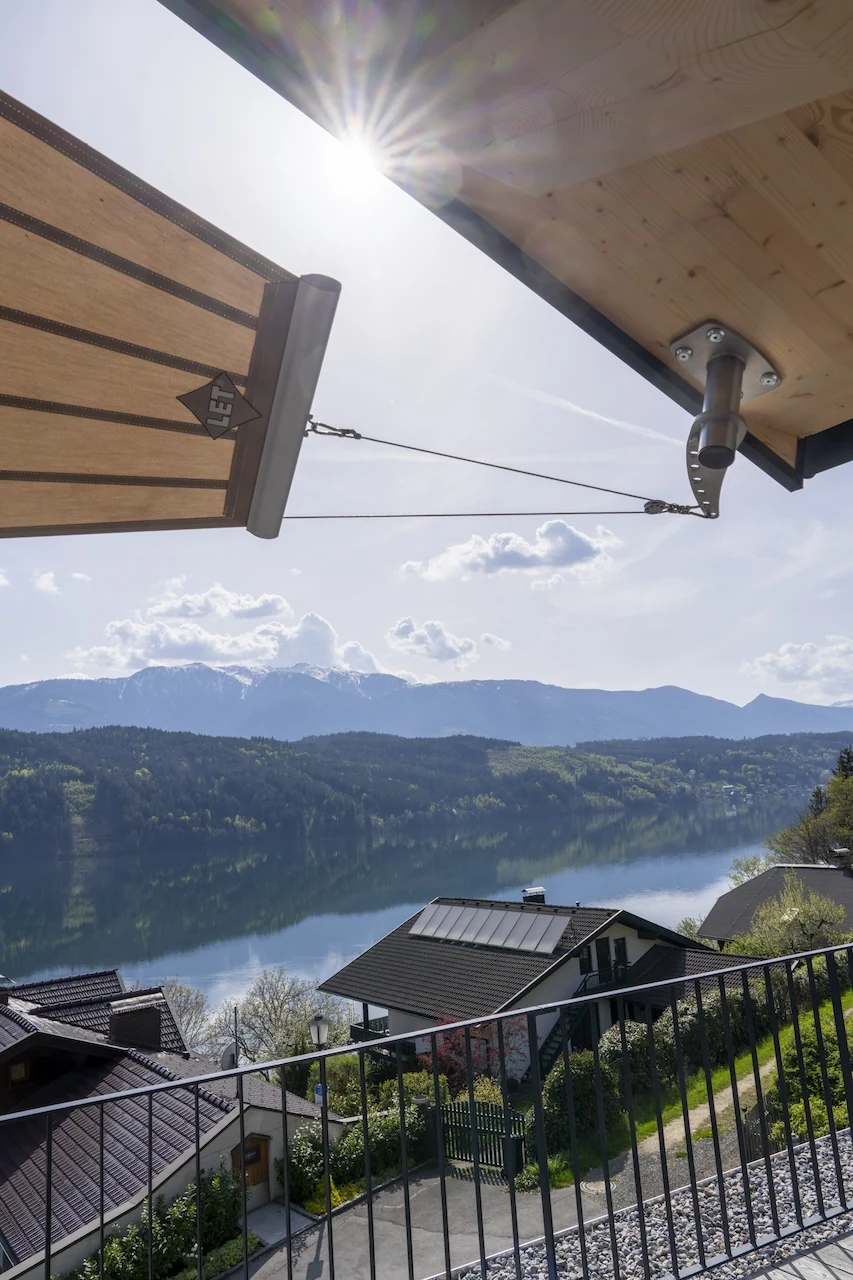 121 LET Sonnensegel Balkon DDR 24