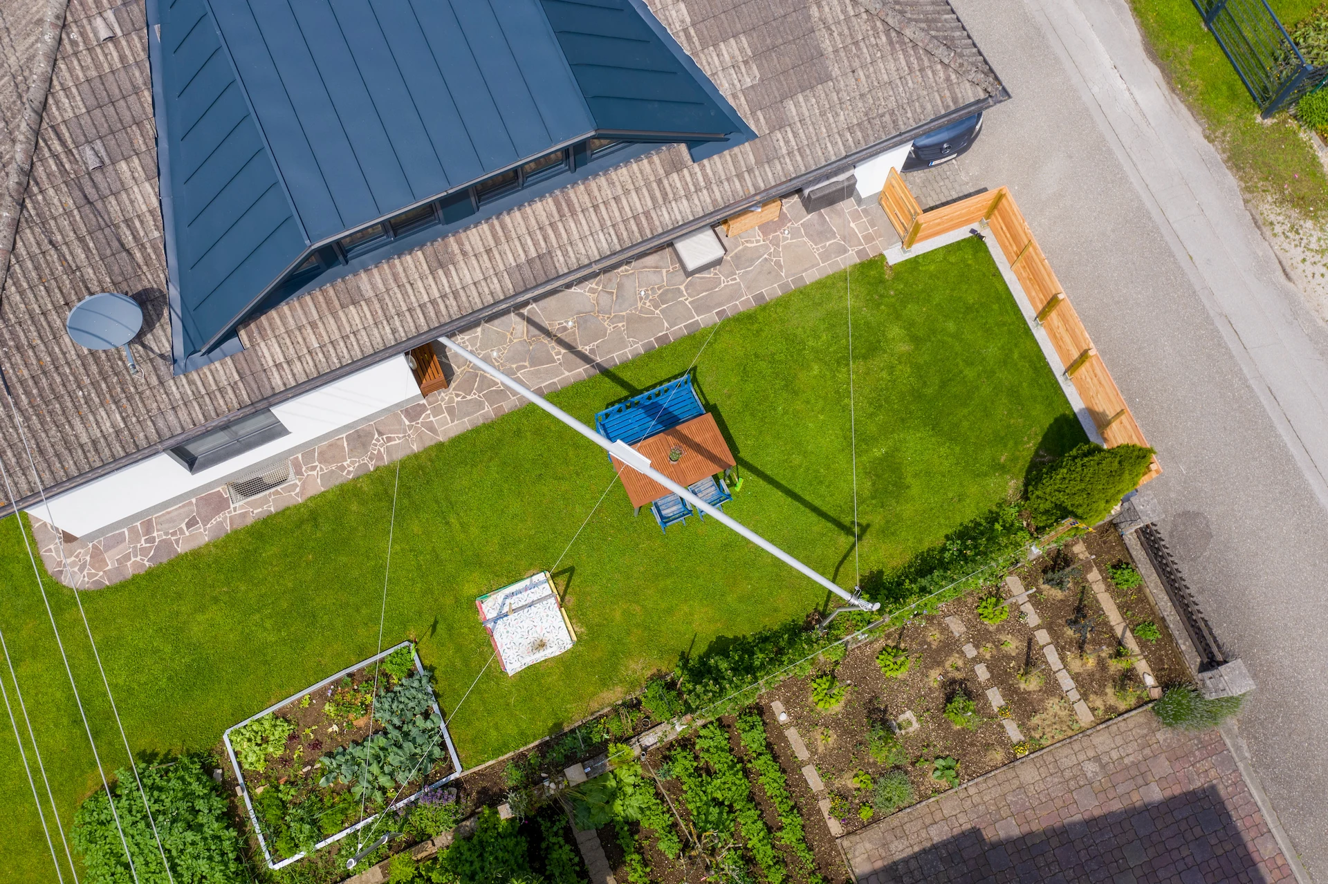 27 LET Sonnensegel Garten DDR 3