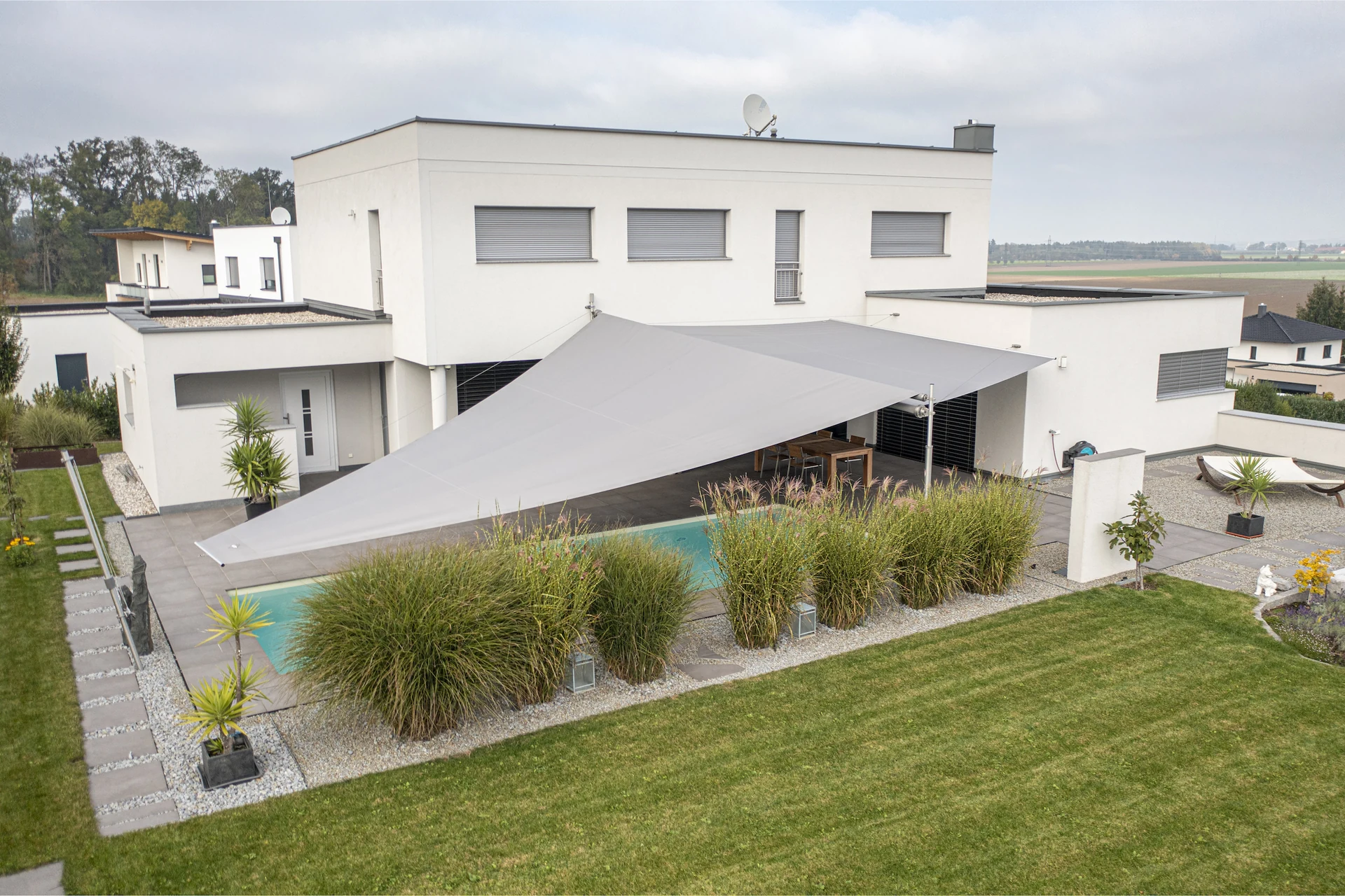 39 LET Massanfertigung Sonnensegel SDR Trapez 14