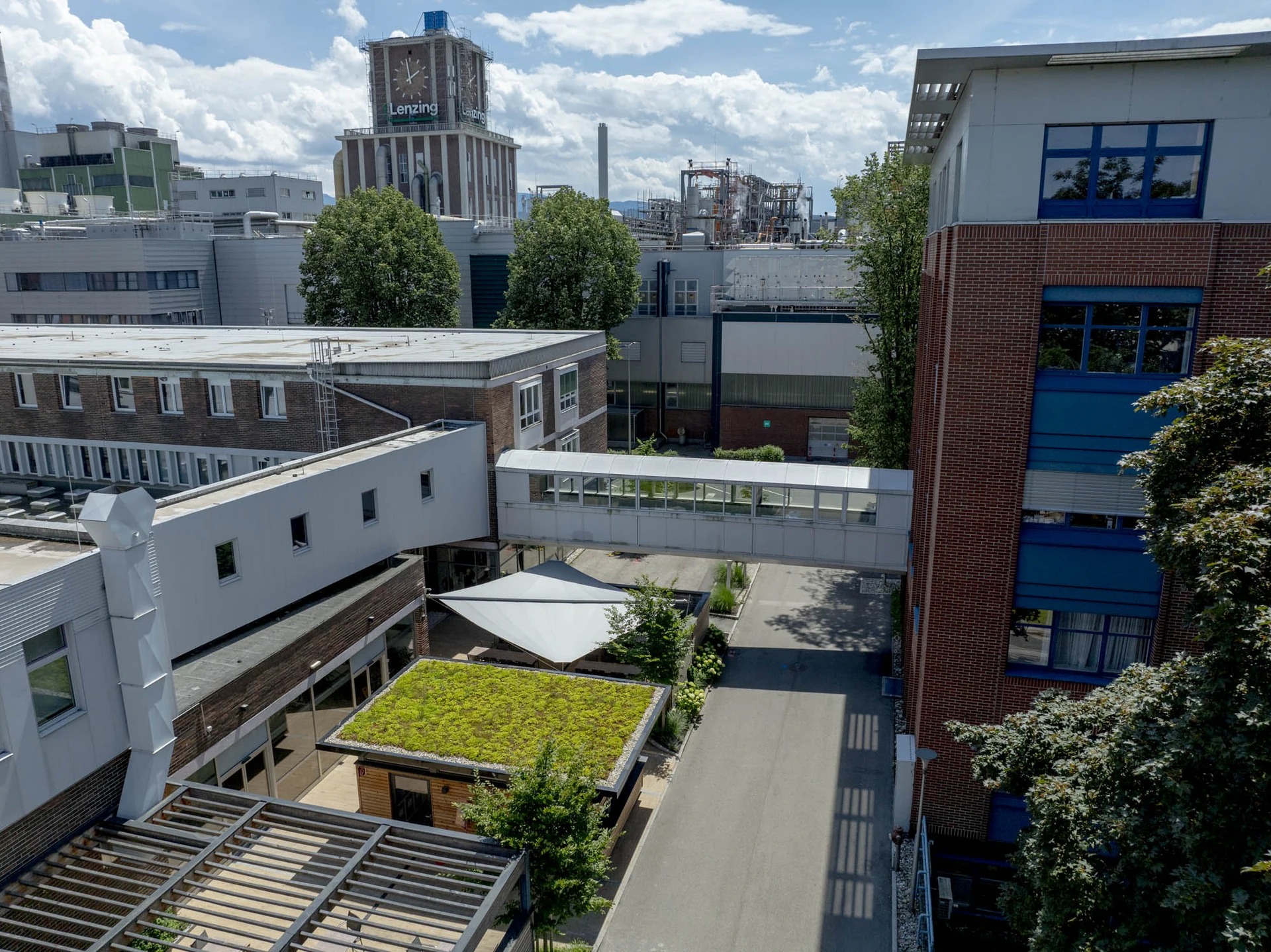 43 LET Lenzing AG 2xDDR 7