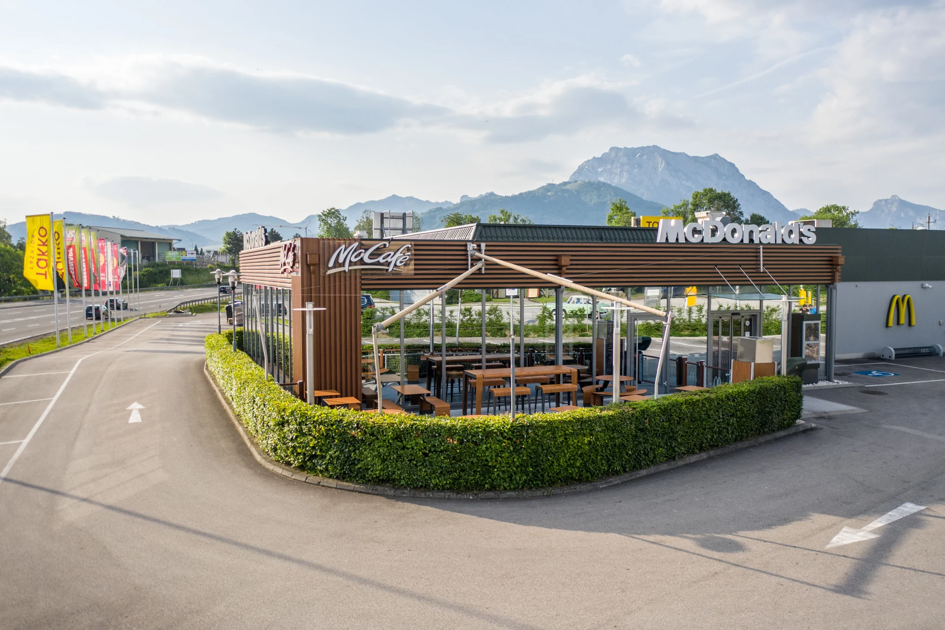 10 LET McDonalds Gmunden DDR SDR 5