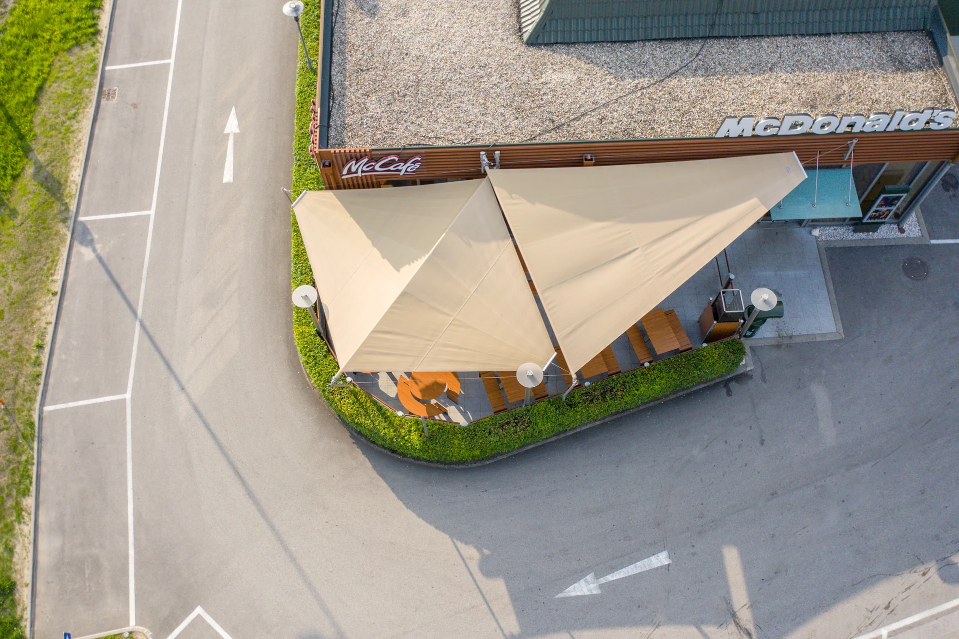 10 LET McDonalds Gmunden DDR SDR 6