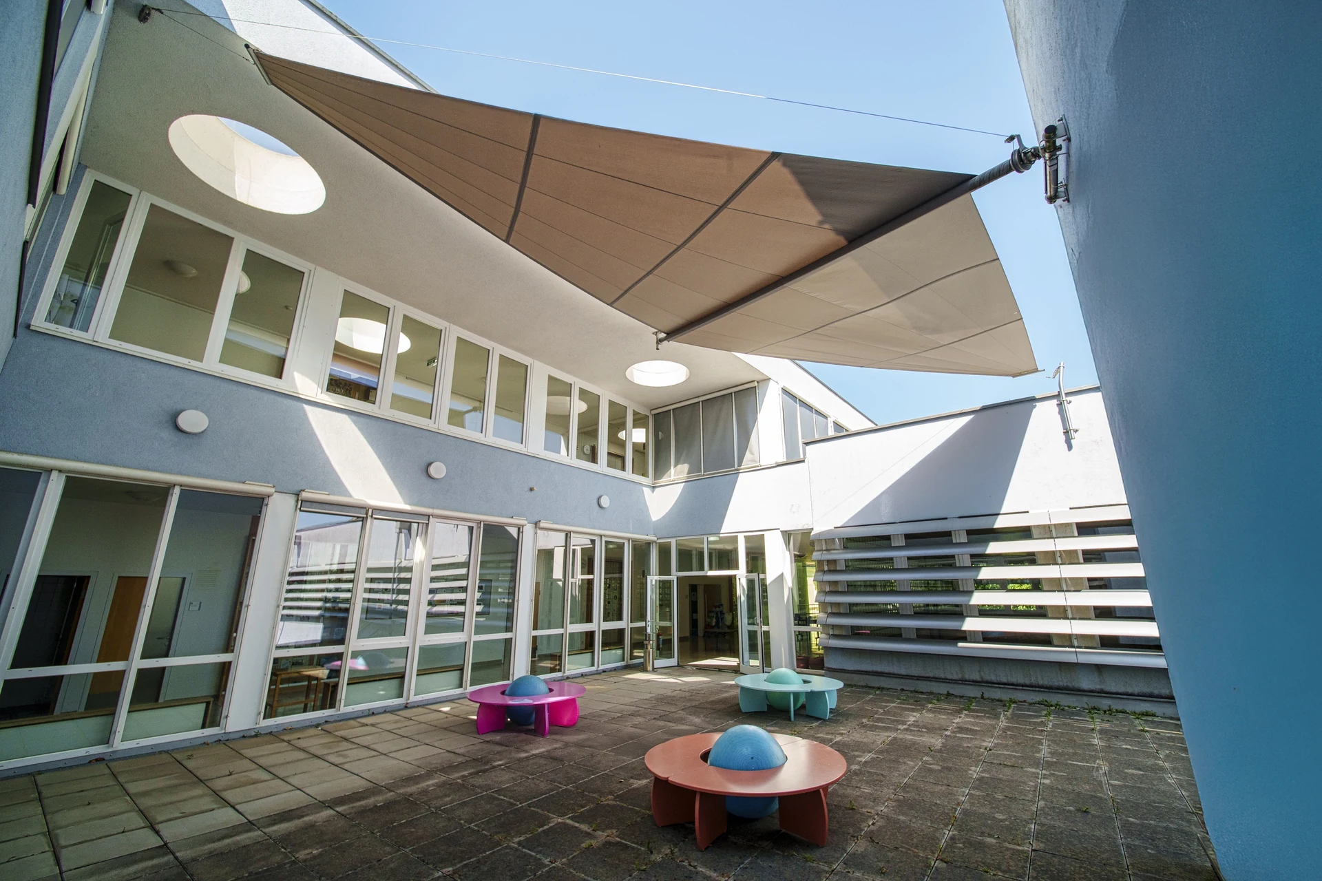 151 LET ORG Franziskus Schulen Vöcklabruck DDR 5